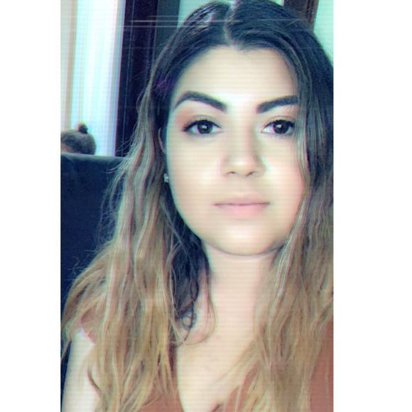 Meet your Posher, Jessica - Picture 1 of 1